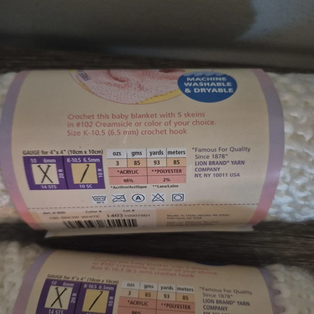 2 Skeins Lion Brand Baby HOMESPUN 100 Snow White Yarn Knit Crochet Craft USA